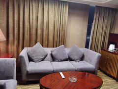 -顺德君豪酒店(佛山容桂渔人码头店)