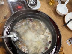 -濠轩阁特色生蚝火锅(水湾路店)
