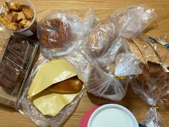 面包干-都恩客(高岛屋百货店)