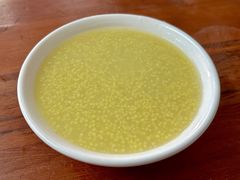 小米粥-宝瑞门钉肉饼店