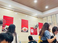 等位区-老长沙原汁原味粉馆(韭菜园店)