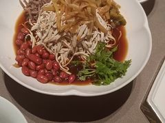 -小厨娘绣中淮扬(总统府大行宫店)