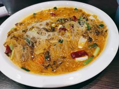 老坛酸菜炒粉丝-好嫂子酱猪手•农家菜(蒲黄榆店)