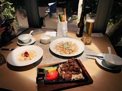 -穹六人间 people 6(岳阳路店)
