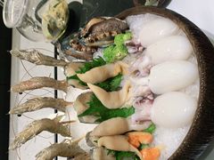 -红鼎豆捞·非遗鲍皇汤火锅(宝丰路店)