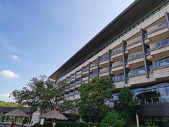 -上海佘山世茂艾美酒店
