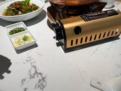 -关东小磨东北菜(漕河泾印象城店)