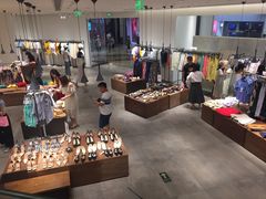 -URBAN REVIVO(大信新都汇店)