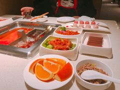 -海底捞火锅鲜切牛肉主题店(长寿路店)