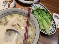 -蟹黄鱼·海派深夜面馆(江湾里店)