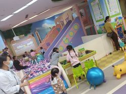 -孩子王(昆山招商花园城店)