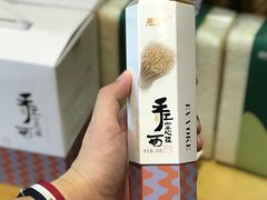 -忆食尚腊味煲仔饭(华南城店)