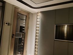 -浅深(世茂滨江精品店)