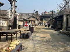 -清风小镇闯关东影视基地