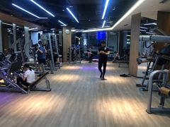 -威克健身游泳(万菱汇店)