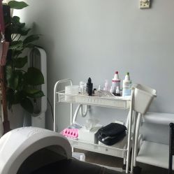 -摩睫+皮肤管理·科学美容中心