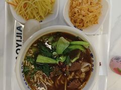 -好一家牛肉粉(山东路家乐福店)