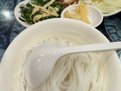 -桥香园云南过桥米线(金马碧鸡店)