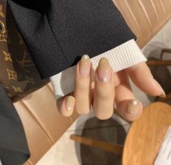 -EAST日式美甲美睫沙龙