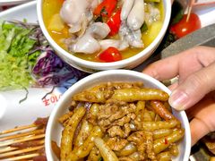 -威记烧嘢·南宁烧烤·超级生牛(绿地店)
