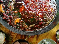 -岗上渣渣老火锅(两路口店)