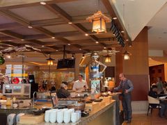 -怡咖啡海鲜自助餐厅(浦东香格里拉店)
