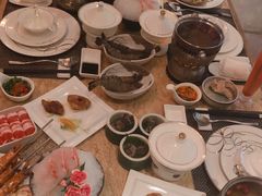 -雍和会海鲜姿造自助(湖东路店)