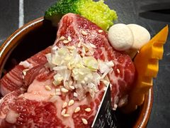 -山川小町·极番烧肉(新地假日广场店)
