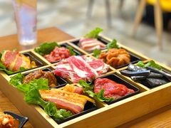 -韩国屋炭火烤肉(时代广场店)