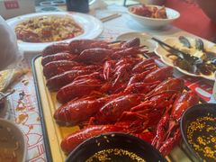 -肥肥虾庄·金牌油焖大虾(杨园滨江时代walk店)