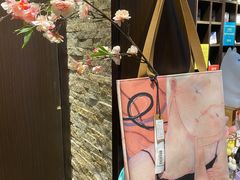 -钟书阁(松江泰晤士小镇店)