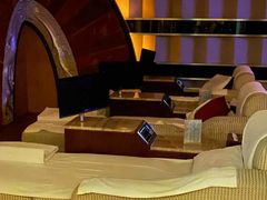 -碧中海汤泉汗蒸酒店