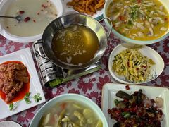 -源泉冷水鱼庄(小鱼洞店)