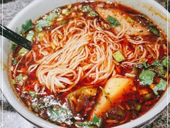 -Mlamber麦泊尔兰州牛肉面
