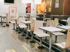 大堂-麦当劳(西客站店)