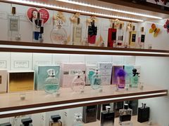 -上海置地广场(南京东路店)