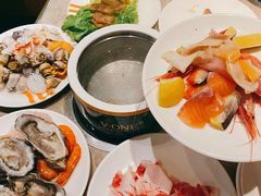 -V-ONE西雅图海鲜自助餐厅(仓山万达广场店)