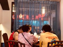 -唐师傅湘西名菜馆(武陵路店)