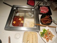 -海底捞火锅鲜切牛肉主题店(长寿路店)