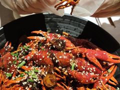 -巴厘龙虾·榜首油焖大虾(音乐学院·沿江酒馆店)