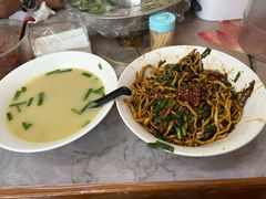 -三百碗宝应长鱼面(板仓街店)