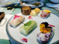 漫步花开彩虹卷-蜜桃花开·中西融合菜E&W(南长街店)