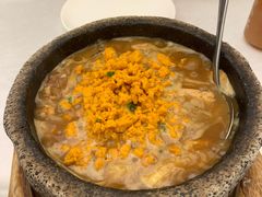 -品海楼·大连海胆锅贴馆(东港店)