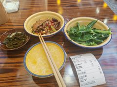 -山城欢现炒食堂(上海城店)