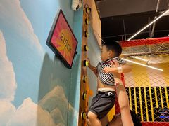 -不可思议减压馆·解压博物馆·摔碗发泄·团建定制