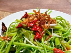 葱油水性杨花-菌自由丨野生菌火锅特色庭院餐厅(丽江古城店)