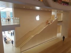 -Apple零售店(玄武湖店)