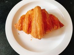 羊角面包-Dough&Joe团憩(瑞虹天地月亮湾店)