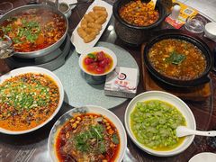 -万重锦·人文川菜馆(骡马市店)