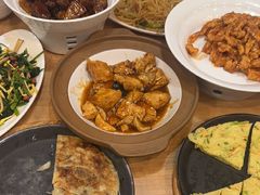 -宏状元现熬粥·京味菜(黄寺大街店)